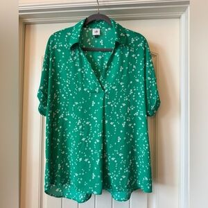 CAbi Green Floral Women's Top size Large